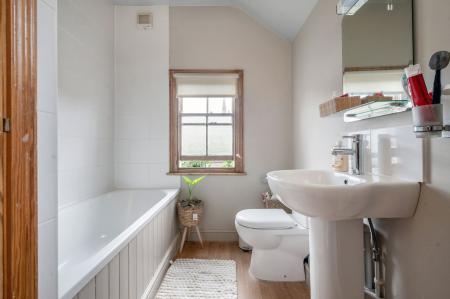 2 bedroom Terraced House for sale in Finkey Street, Oakham