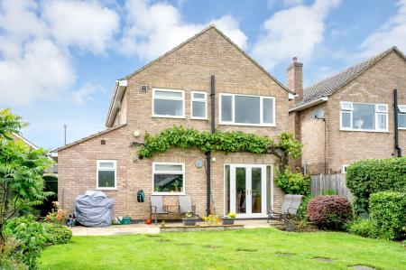 3 bedroom Detached house for sale in Balmoral Road, Oakham