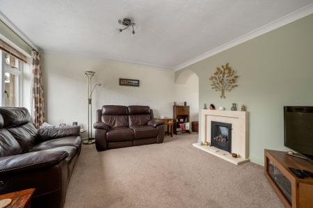 3 bedroom Detached house for sale in Balmoral Road, Oakham