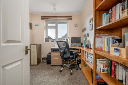 3 bedroom Detached house for sale in Balmoral Road, Oakham
