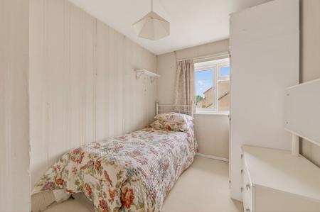 3 bedroom Semi-detached house for sale in Lowther Close, Langham