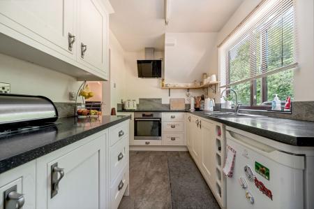 3 bedroom Semi-detached house for sale in Hannahs Field, Ridlington