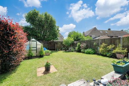3 bedroom Semi-detached house for sale in Hannahs Field, Ridlington