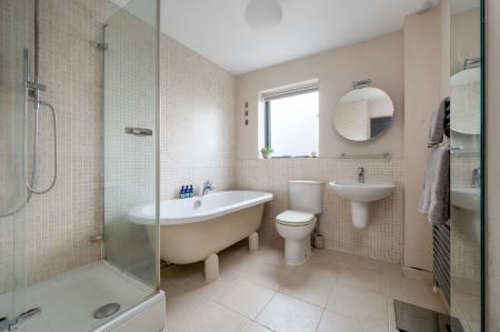 4 bedroom Detached house for sale in Lethbridge Close, Oakham