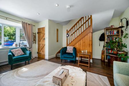 3 bedroom Semi-detached house for sale in Willow Close, Whissendine