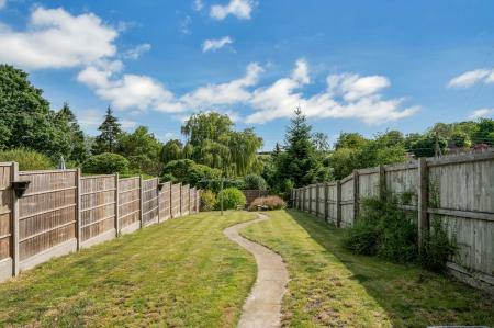 3 bedroom Terraced House for sale in Stretton Road, Greetham