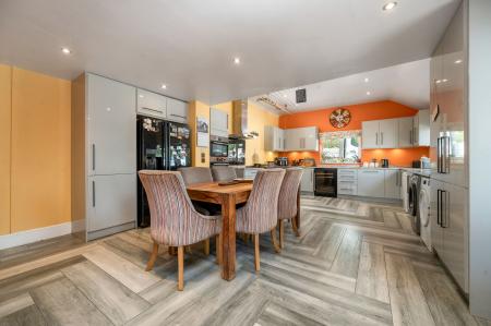 3 bedroom Terraced House for sale in Stretton Road, Greetham