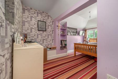 3 bedroom Terraced House for sale in Stretton Road, Greetham