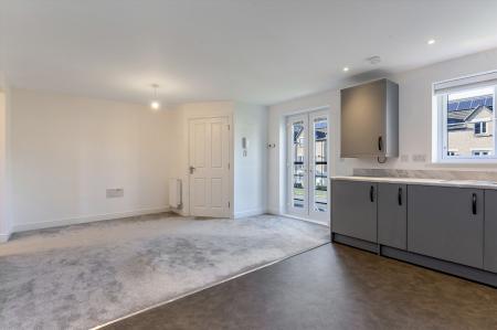 2 bedroom Flat to let in Stud Road, Barleythorpe