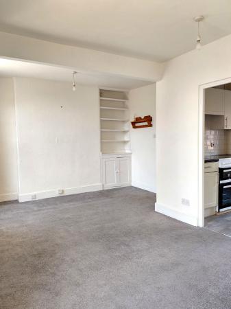 1 bedroom Apartment to let in High Street, Oakham, LE15
