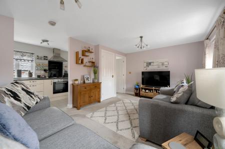 2 bedroom Flat for sale in Blackwater Road, Barleythorpe