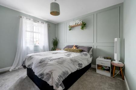3 bedroom End of terrace house for sale in Holbrook Way, Barleythorpe