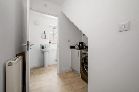 3 bedroom End of terrace house for sale in Holbrook Way, Barleythorpe