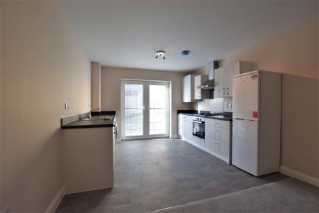 2 bedroom Flat to let in Maresfield Road, Barleythorpe, LE15