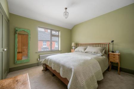 2 bedroom Terraced House for sale in Kings Road, Oakham