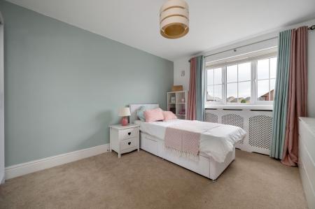 4 bedroom Detached house for sale in Hawthorn Close, Barleythorpe