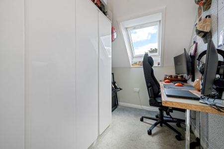 3 bedroom Terraced House for sale in Mallard Court, Oakham, LE15