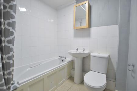 2 bedroom Terraced House for sale in Ribble Walk, Oakham