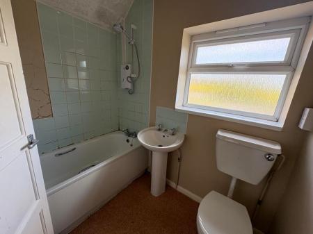 3 bedroom Semi-detached house for sale in Empingham Road, Exton