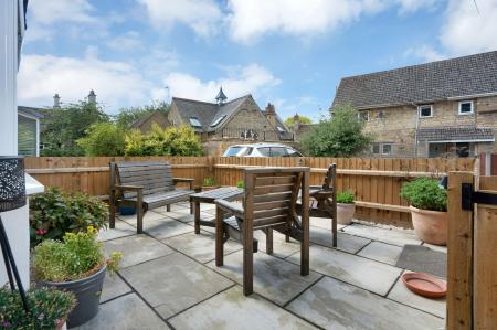 3 bedroom Terraced House for sale in Deweys Close, North Luffenham, LE15