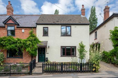 2 bedroom End of terrace house for sale in Main Street, Whissendine