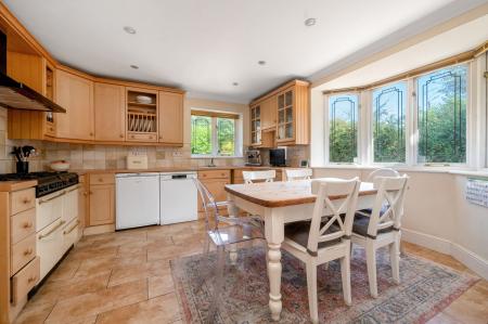 4 bedroom Detached house for sale in Willow Close, Whissendine, LE15