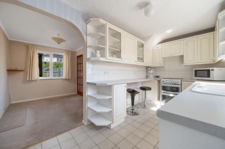 3 bedroom End of terrace house for sale in Cheviot Close, Oakham, LE15