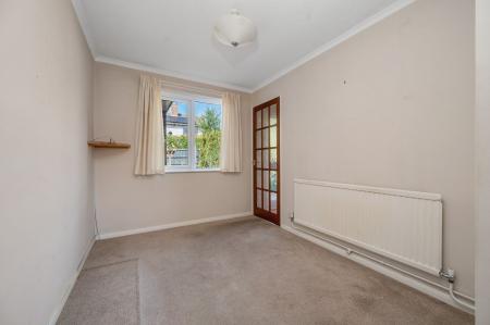 3 bedroom End of terrace house for sale in Cheviot Close, Oakham, LE15