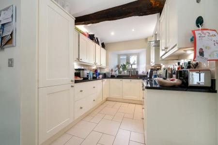 4 bedroom End of terrace house for sale in Jubilee Gardens, Cottesmore