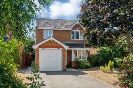 Horn Close, Oakham, LE15