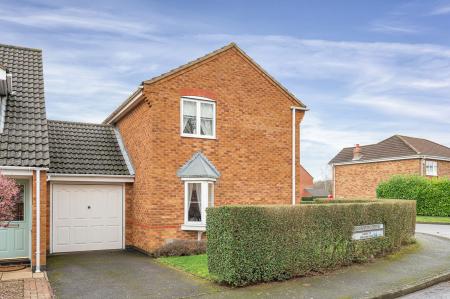 3 bedroom Detached house to let in Alsthorpe Road, Oakham, LE15