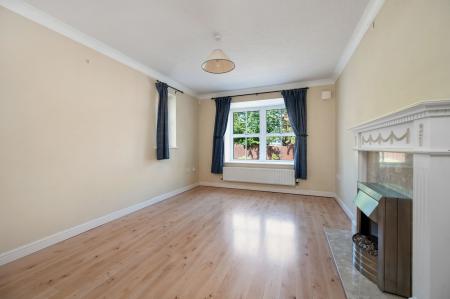 3 bedroom Detached house to let in Gilmore Close, Oakham, LE15