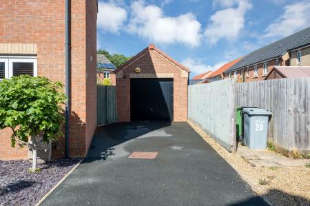 3 bedroom Semi-detached house for sale in Farrer Way, Barleythorpe, LE15