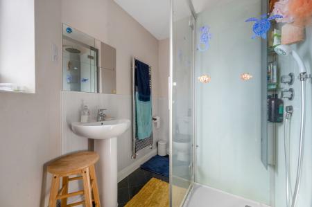 3 bedroom Semi-detached house for sale in Farrer Way, Barleythorpe, LE15