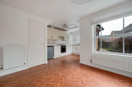 3 bedroom Detached house to let in Livingstone Close, Oakham, LE15
