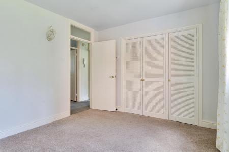 2 bedroom Flat to let in Station Road, Watchorn Court Station Road, LE15