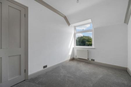 2 bedroom End of terrace house to let in Kings Road, Oakham, LE15