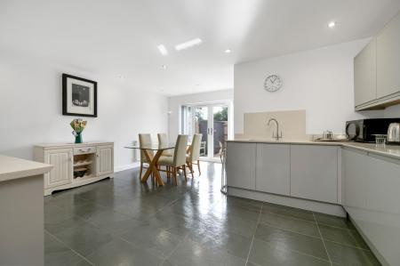 3 bedroom End of terrace house for sale in Braunston Road, Oakham, LE15