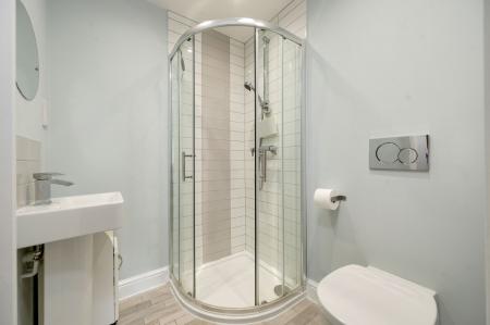 3 bedroom End of terrace house for sale in Braunston Road, Oakham, LE15