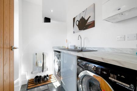 3 bedroom End of terrace house for sale in Braunston Road, Oakham, LE15