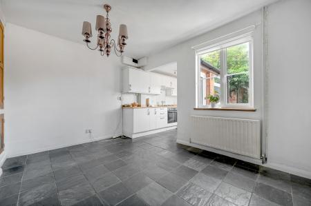 2 bedroom End of terrace house for sale in Kings Road, Oakham