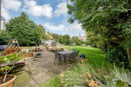4 bedroom Detached house for sale in Great Lane, Greetham