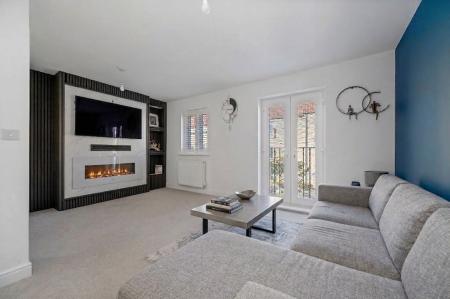 4 bedroom Terraced House to let in Stud Road, Barleythorpe, LE15
