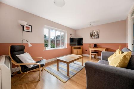 2 bedroom Flat for sale in Station Road, Oakham