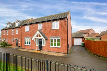 Ellingworth Close, Oakham, LE15