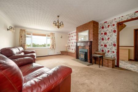 4 bedroom Detached house for sale in Brooke Road, Oakham