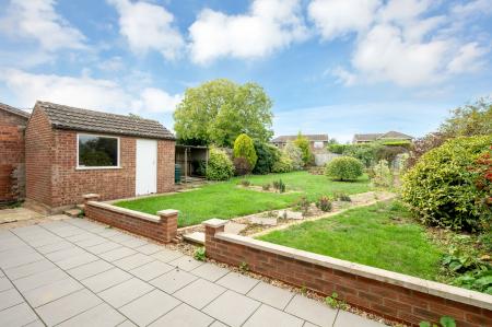 4 bedroom Detached house for sale in Brooke Road, Oakham