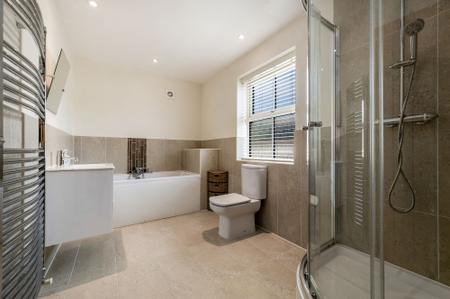 4 bedroom Detached house for sale in Main Street, Greetham