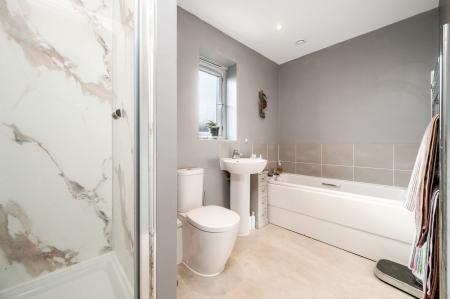 4 bedroom Detached house for sale in Bramble Close, Barleythorpe