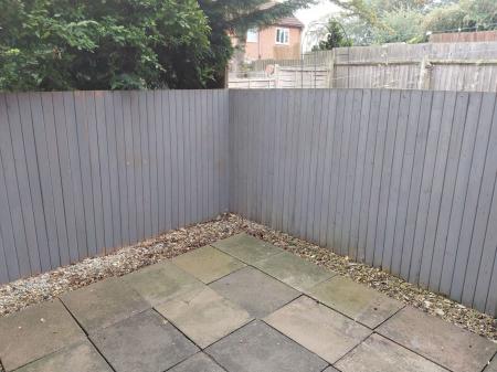 2 bedroom Terraced House to let in Ladywell, Oakham, LE15